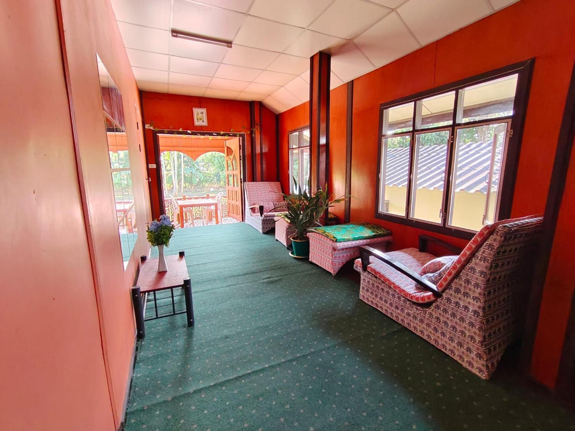 Holiday home Regal Eagle Golf-centric Thai House And Garden