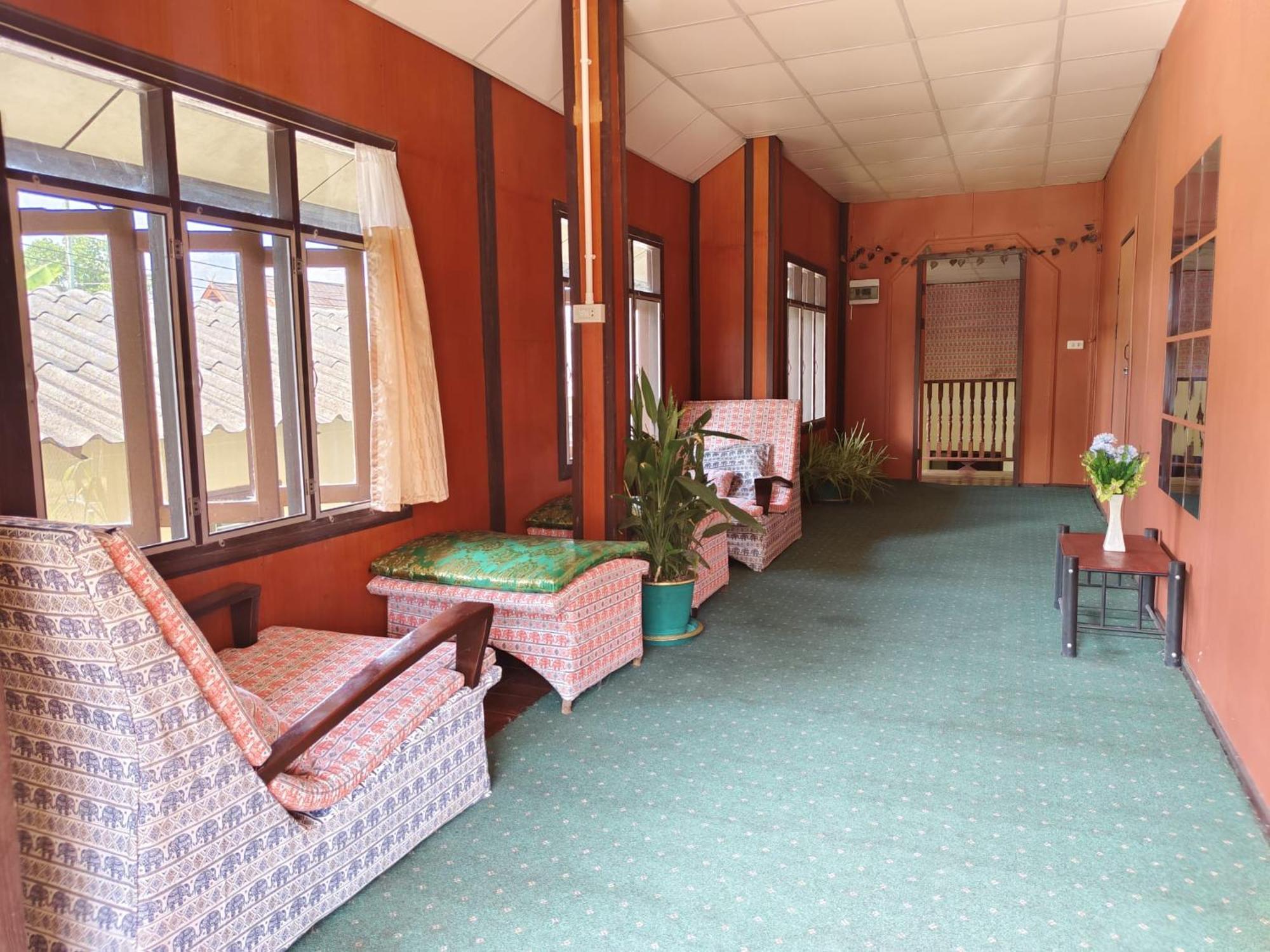 Holiday home Regal Eagle Golf-centric Thai House And Garden *