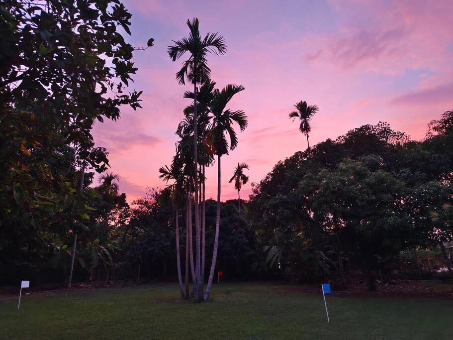 Regal Eagle Golf-centric Thai House And Garden
