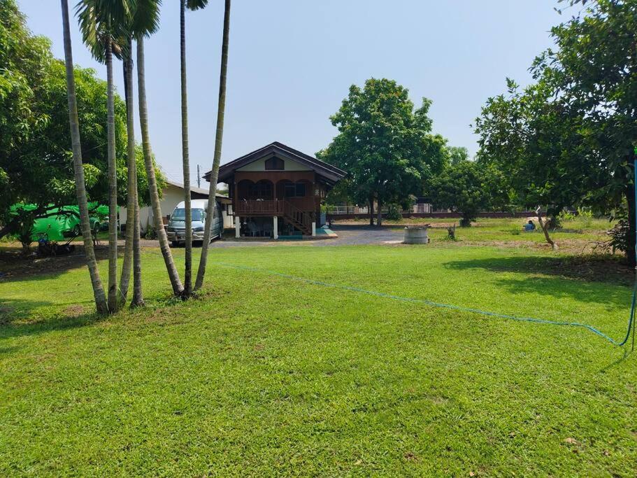 Regal Eagle Golf-centric Thai House And Garden