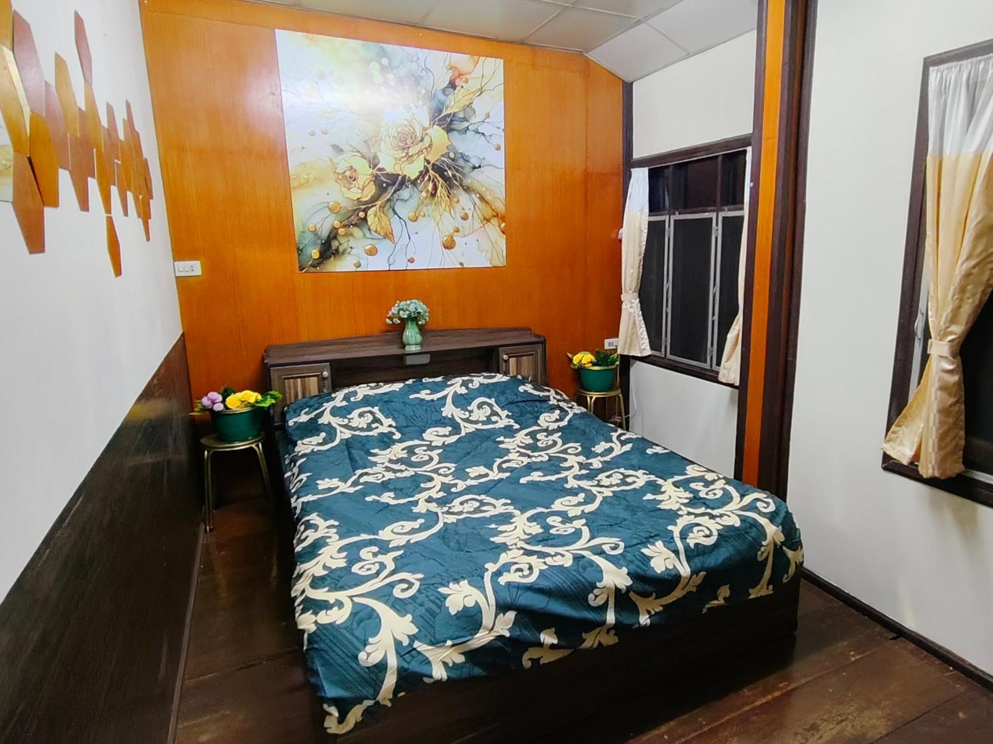 Nhà nghỉ Regal Eagle Golf-centric Thai House And Garden *
