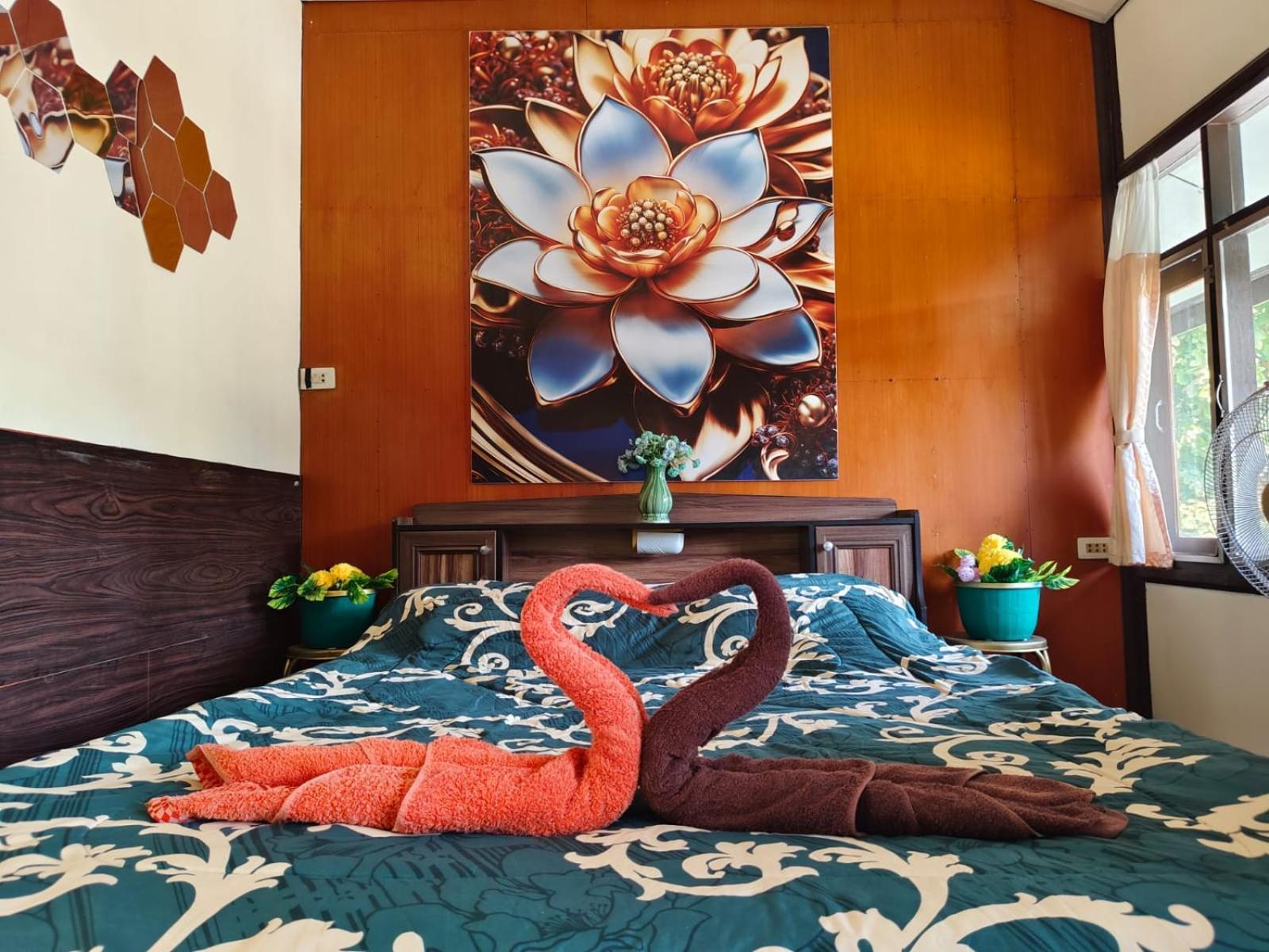 Regal Eagle Golf-centric Thai House And Garden *
